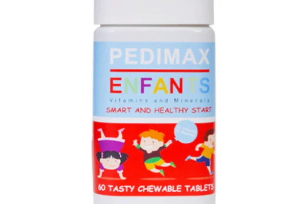 Pedimax Enfants bottle containing 60 tasty chewable tablets, featuring colorful packaging with illustrations of active children, promoting a 'Smart and Healthy Start' with vitamins and minerals for kids.